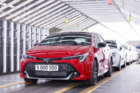 Toyota Corolla สร้างประวัติศาสตร์เป็นรถยนต์คันที่ 5 ล้าน